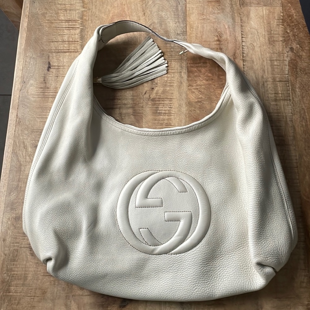 Gucci pebbled calf leather shoulder bag
